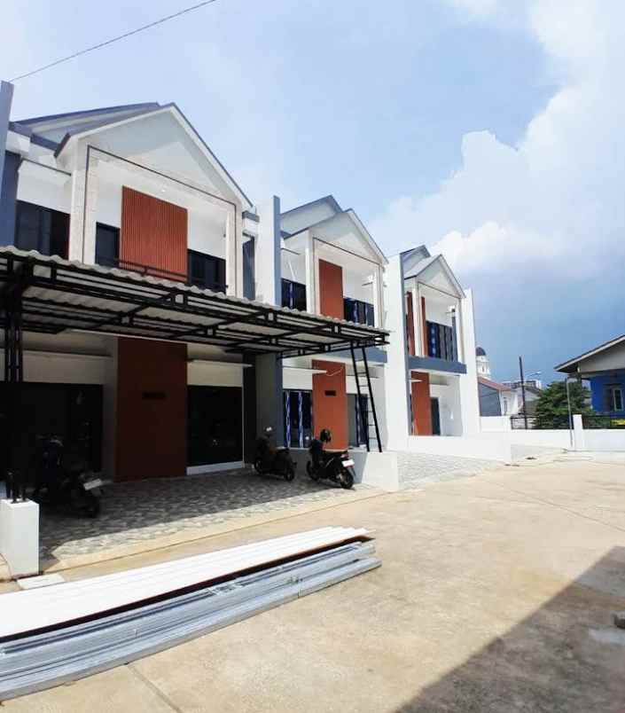 dijual rumah jl raya hankam setu
