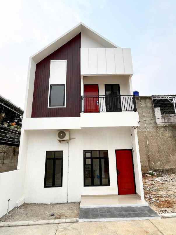 dijual rumah jl raya jakarta bogor