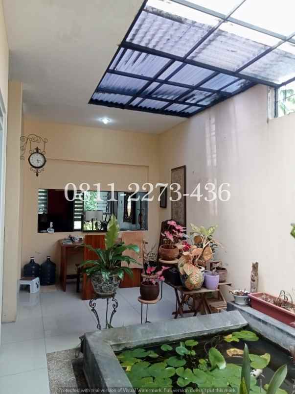 dijual rumah jl setraduta