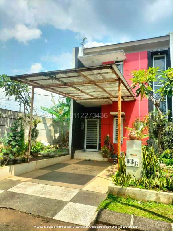 dijual rumah jl setraduta