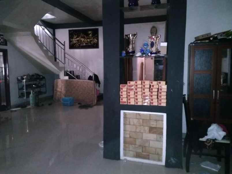 dijual rumah jl sudirman