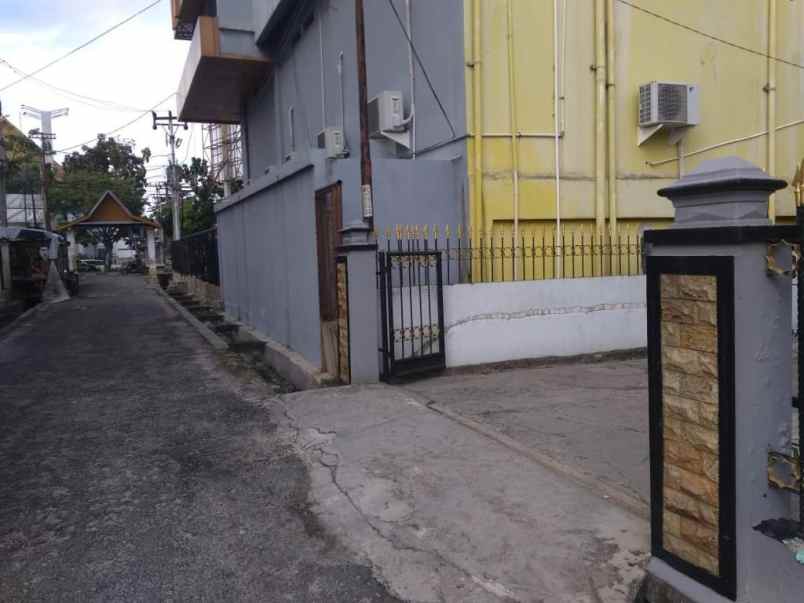 dijual rumah jl sudirman