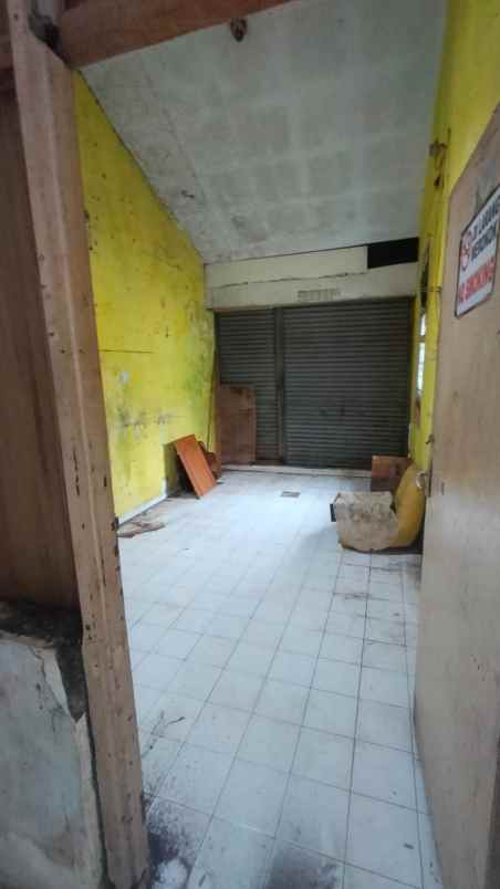 dijual rumah jl uranus margahayu raya