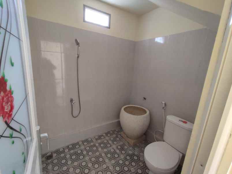 dijual rumah jl wahid hasyim