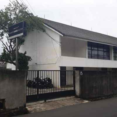 dijual rumah jl warung buncit x kel