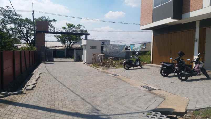 dijual rumah jln katapang andir