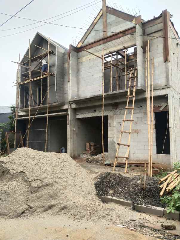 dijual rumah jln mess al jatiraden