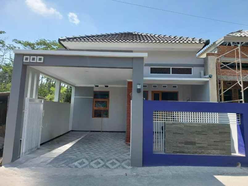 dijual rumah kalasan sleman yogyakarta