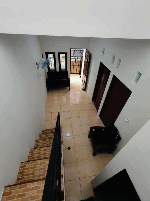 dijual rumah kalimalang