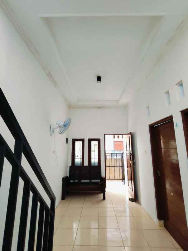 dijual rumah kalimalang