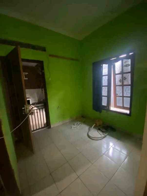 dijual rumah kalitirto