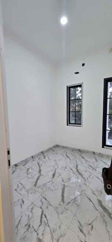 dijual rumah kavling ui beji depok