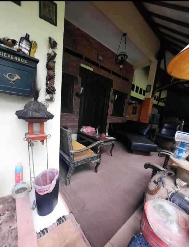 dijual rumah kebayoran baru