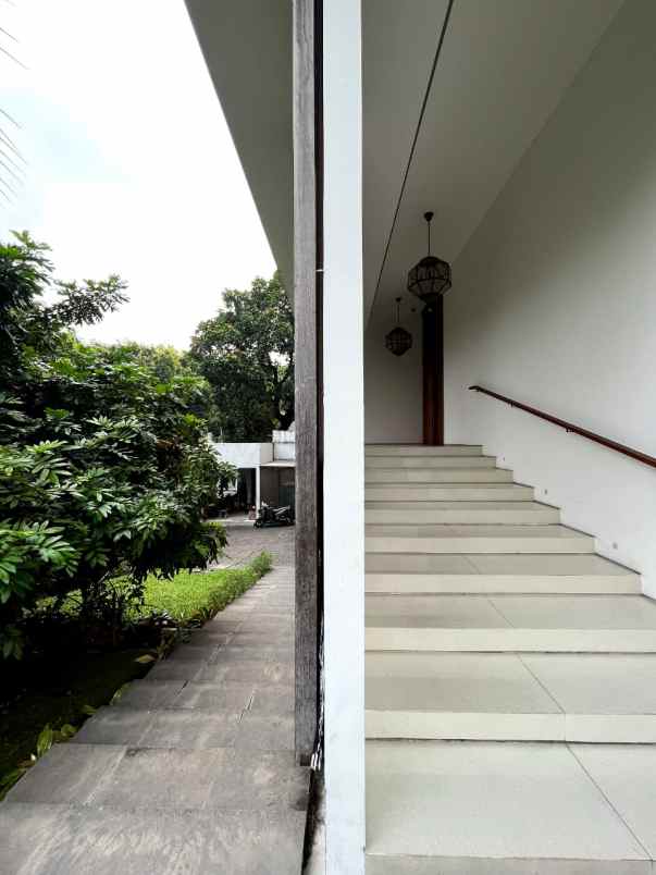 dijual rumah kebayoran baru jakarta selatan
