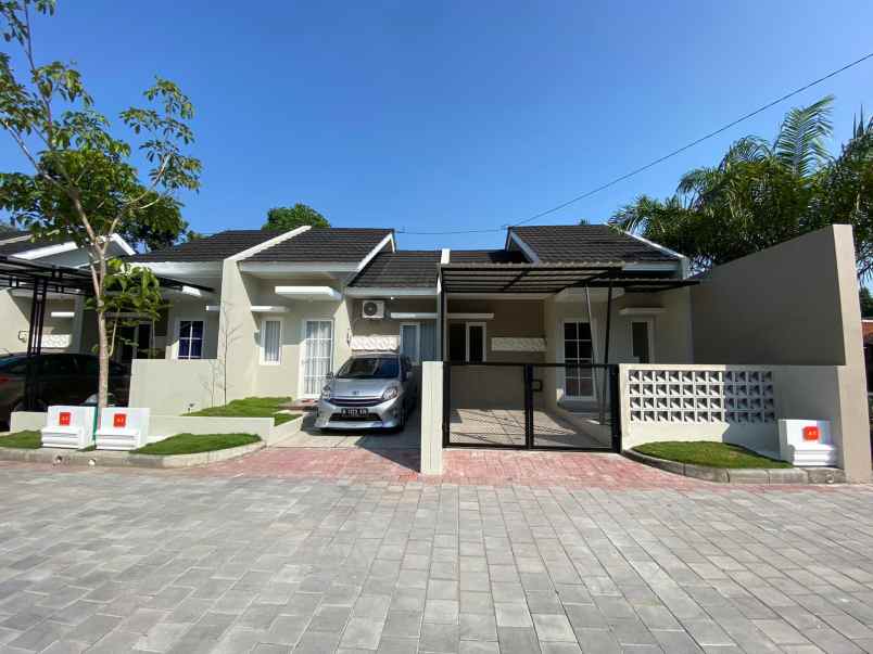 dijual rumah kebomati brajan prambanan