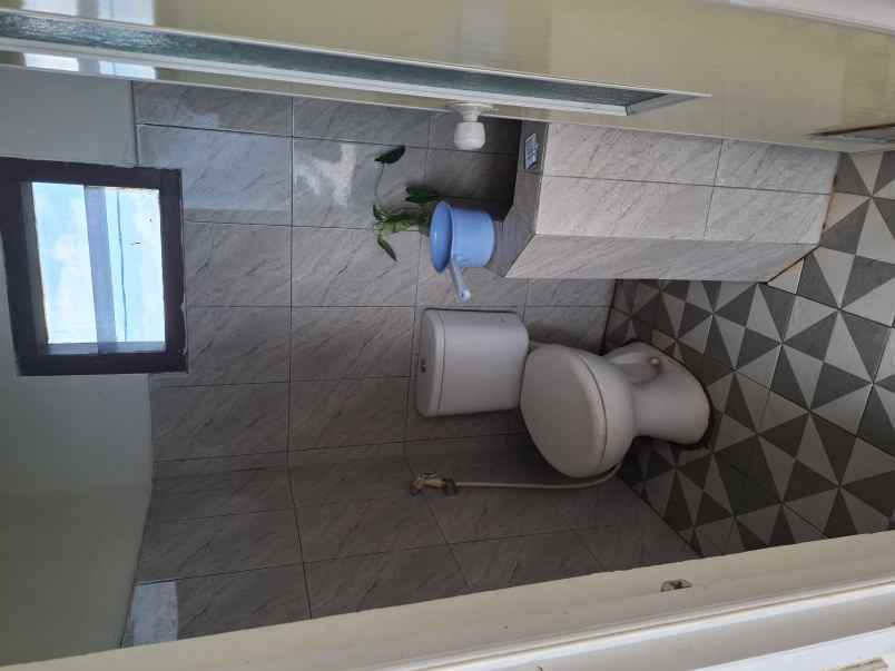 dijual rumah kebonsari