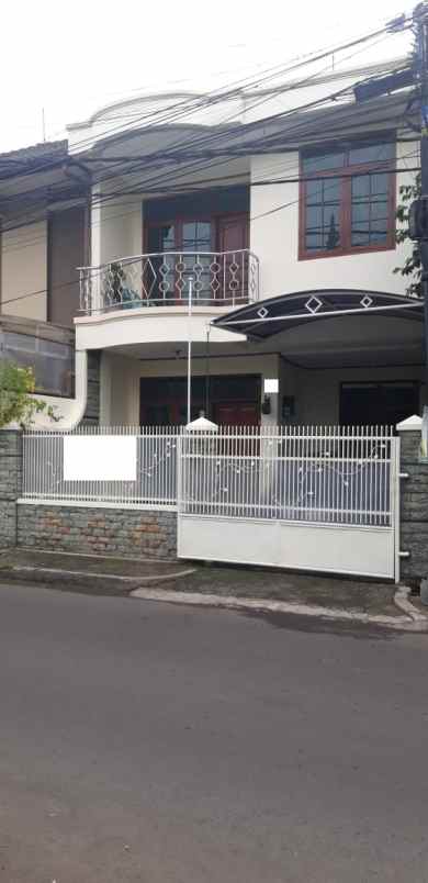 dijual rumah kec cimahi utara