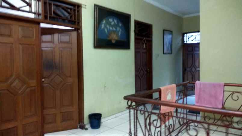 dijual rumah kelapa dua