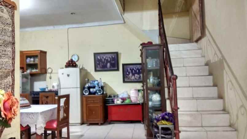 dijual rumah kelapa dua