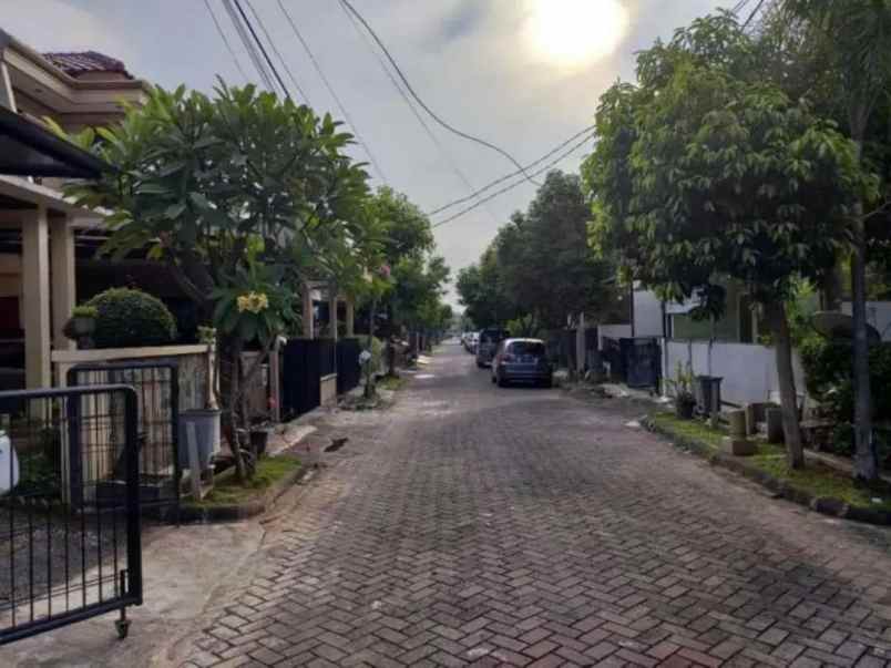 dijual rumah kemang pratama 2 rawalumbu