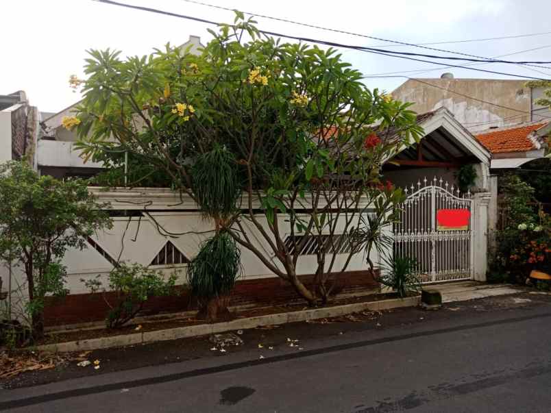 dijual rumah kenjeran