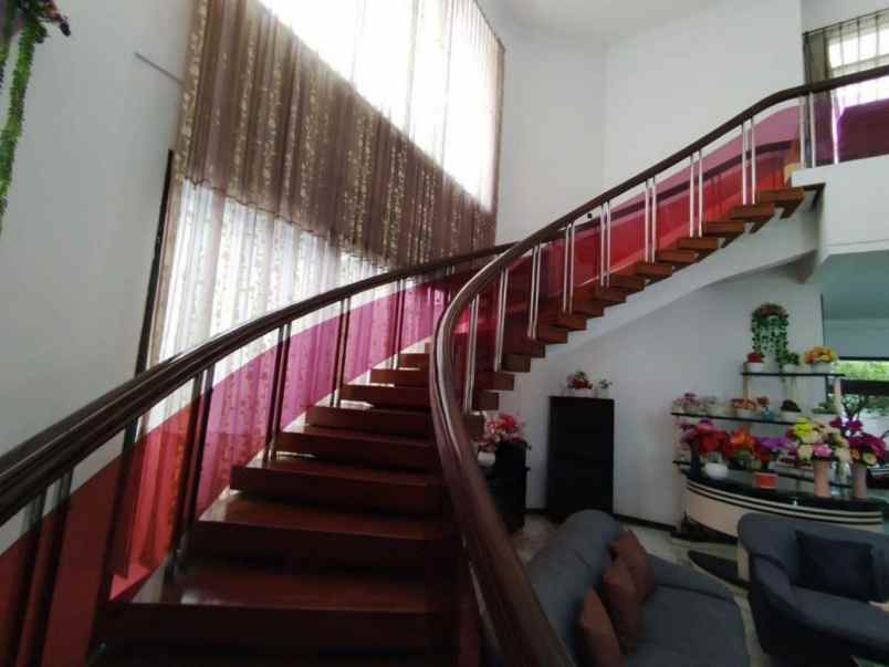 dijual rumah kertajaya indah timur