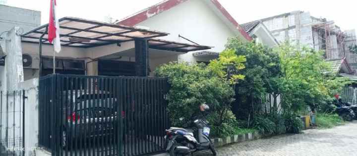 dijual rumah klampis semolowaru