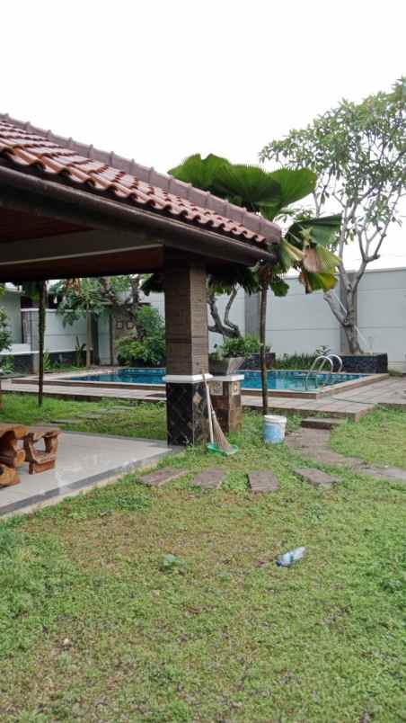 dijual rumah klp dua wetan kec ciracas