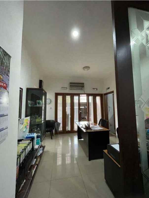 dijual rumah komplek buahbatu regency