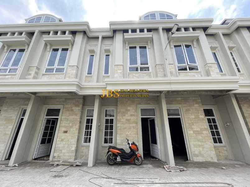 dijual rumah komplek harmoni regency