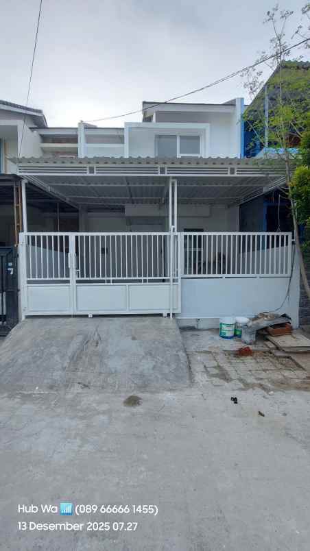 dijual rumah komplek perumahan duta