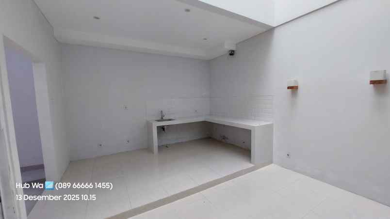 dijual rumah komplek perumahan duta