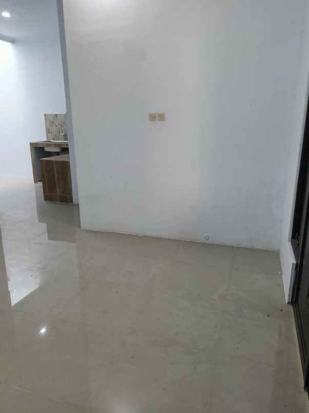 dijual rumah kota harapan indah bekasi