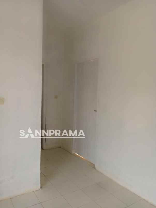 dijual rumah kp tegal kemang