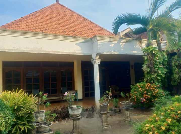 dijual rumah kutai