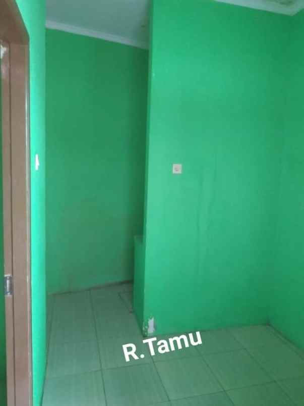 dijual rumah lagi b u di cibinong