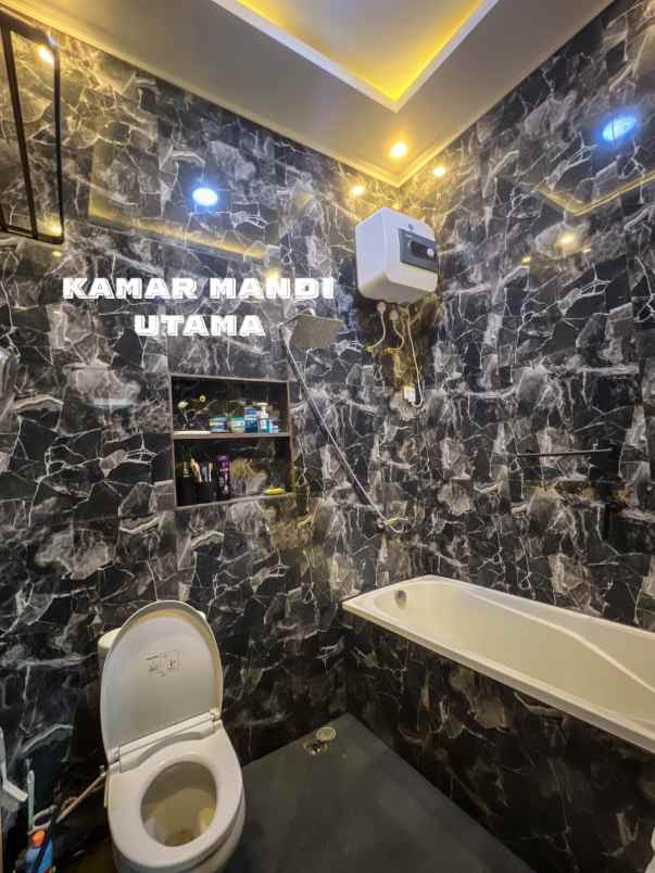 dijual rumah larangan