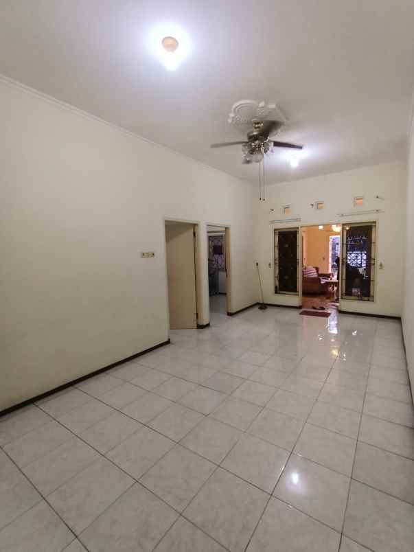 dijual rumah lebak