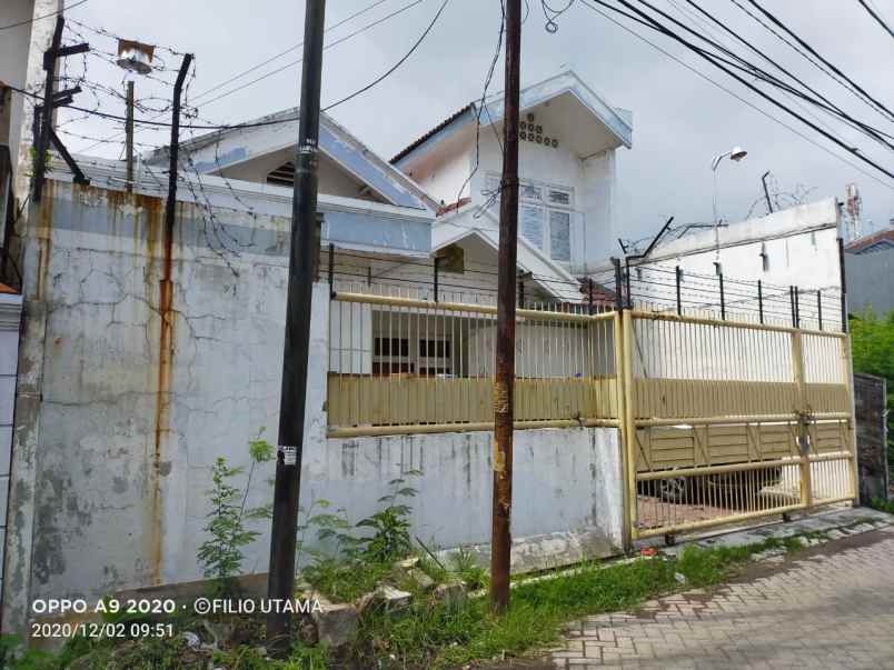 dijual rumah lebak arum