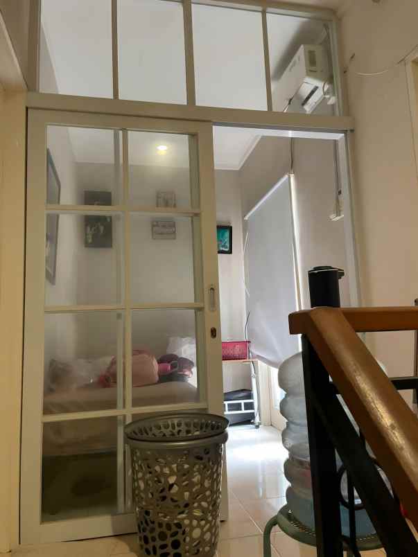 dijual rumah legoso pisangan ciputat