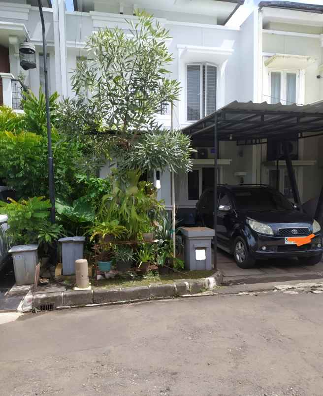 dijual rumah legoso pisangan ciputat
