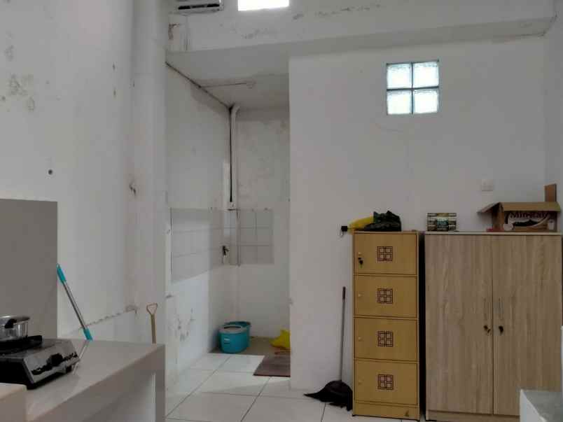 dijual rumah lembah teratai