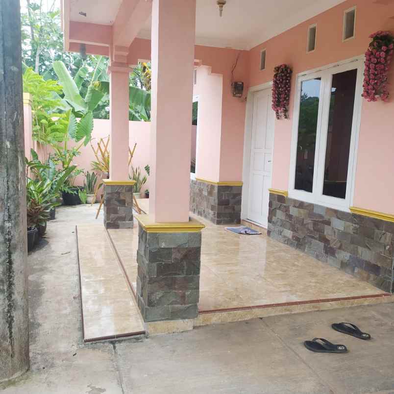 dijual rumah lingkungan prapatan curug