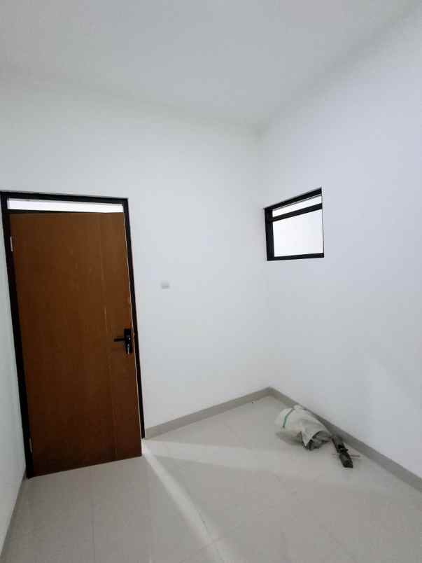 dijual rumah mandalajati