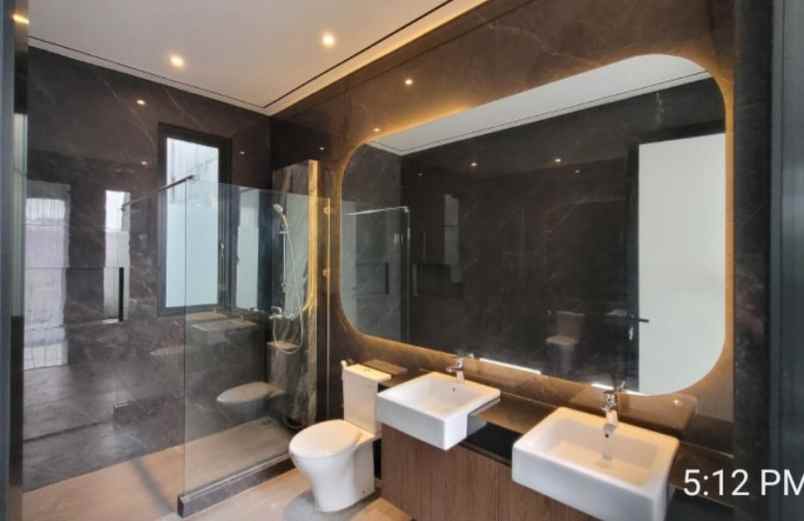 dijual rumah manyar kertoadi