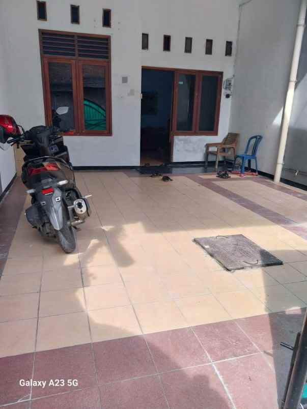 dijual rumah medokan ayu utata