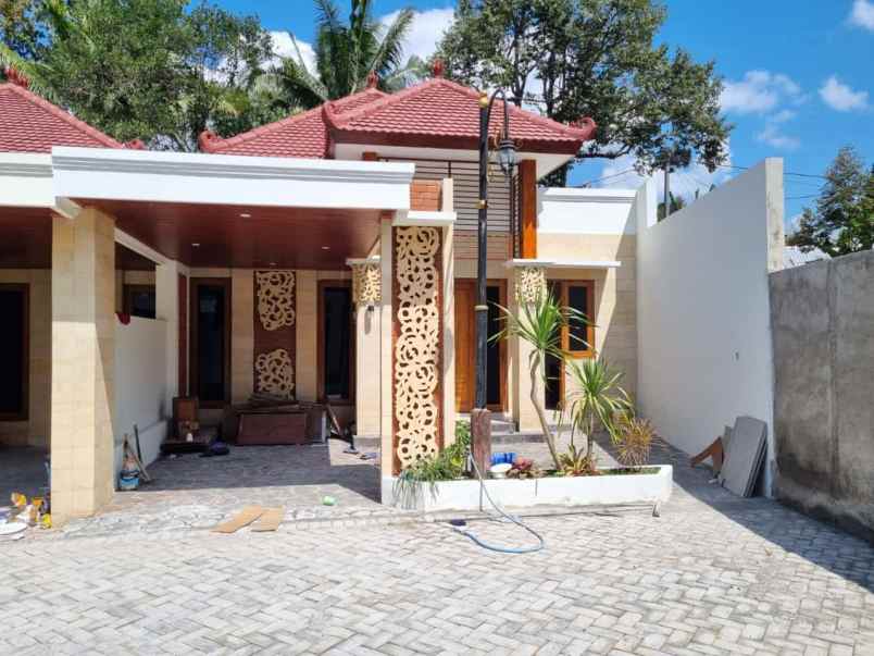 dijual rumah mertoyudan magelang jawa