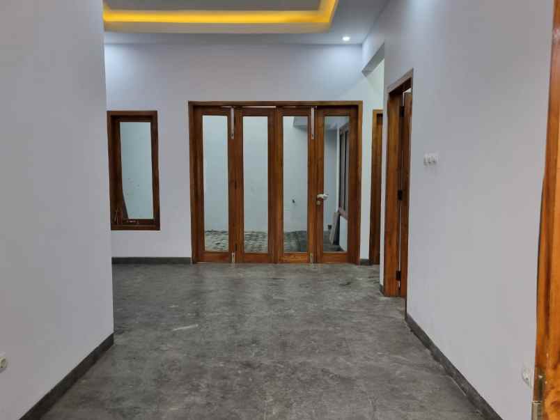 dijual rumah mertoyudan magelang jawa