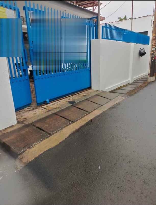 dijual rumah meruya utara