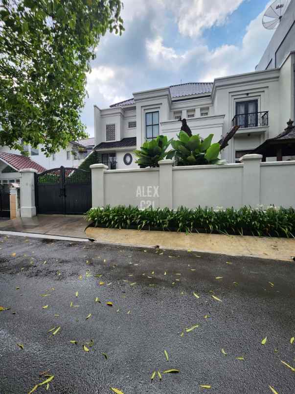 dijual rumah mewah di kebayoran baru jakarta selatan